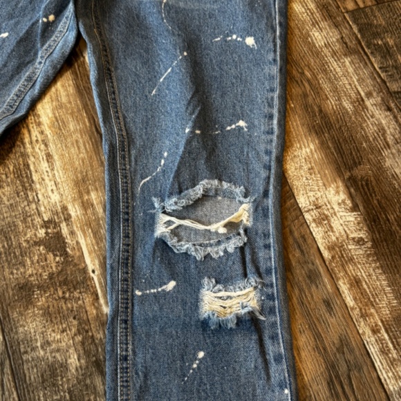 NWT Signature 8 Distressed jeans - Picture 4 of 12